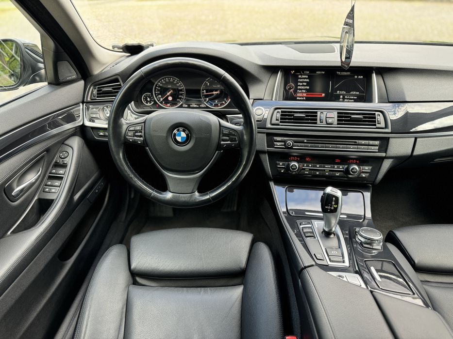 BMW seria 5 F10 525d 2016 Distronic Soft-close Harman/kardon
