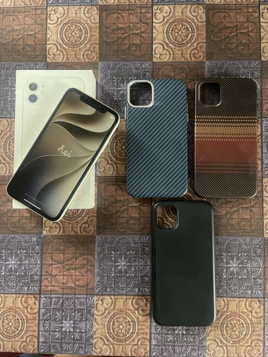 Продам Apple iPhone 11 128Gb Белый