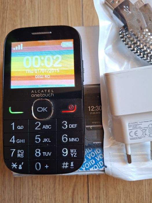 Top telefon Alcatel 2004D.