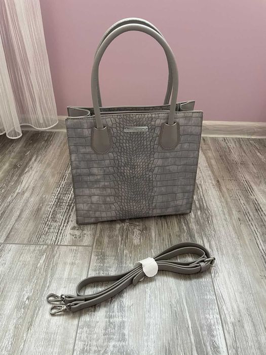 Дамска сива чанта