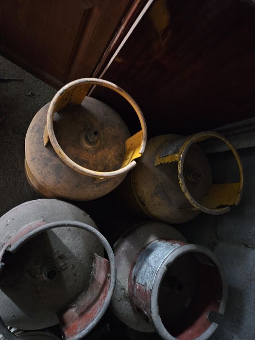 продам газовы балоны