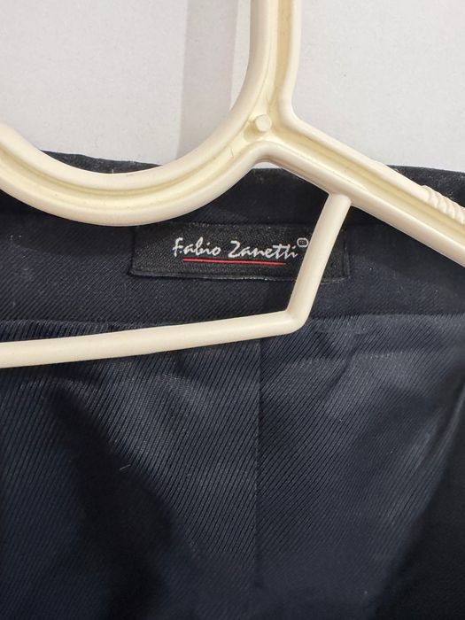 Тъмносин мъжки официален костюм - сако и панталон - италиански