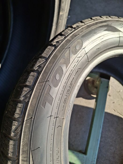 4 Anvelope de iarnă  225 55 r17C TOYO