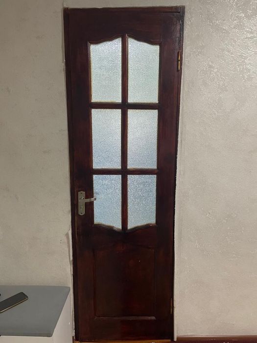 продам деревянные двери