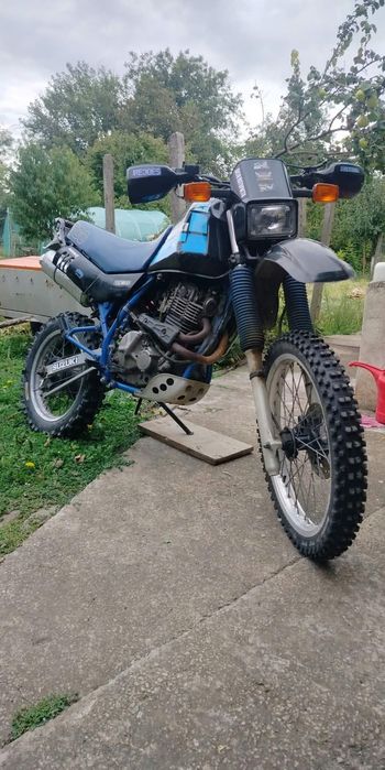 Крос Ендуро Сузуки др 600 ктм 125  Априлия