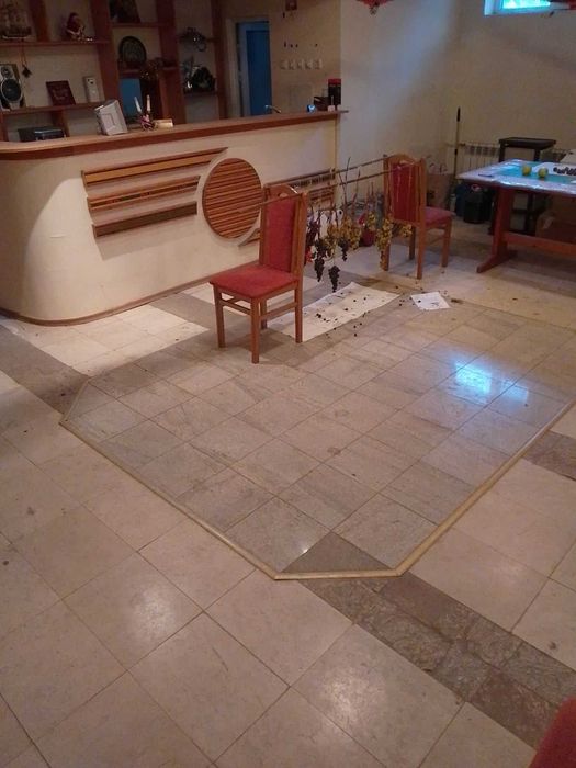 Продава се Къща в Разград, Орел - 684 кв.м за 317 €/кв.м - Снимка #14