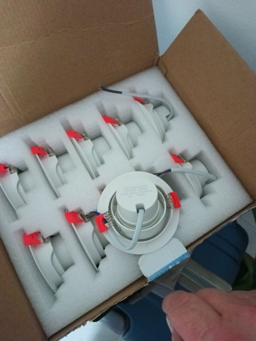 Spoturi led reglabile