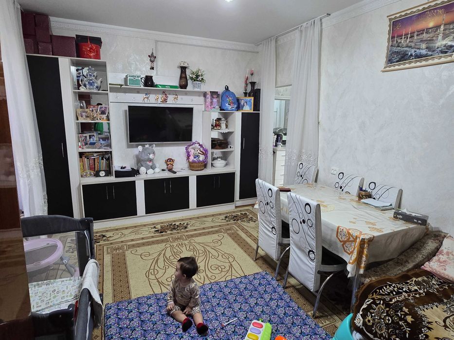 Продается 1 Комнтаная кв Переделанная в 2х комнатную