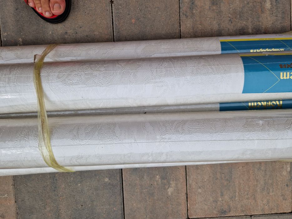 Продам обои винилованные