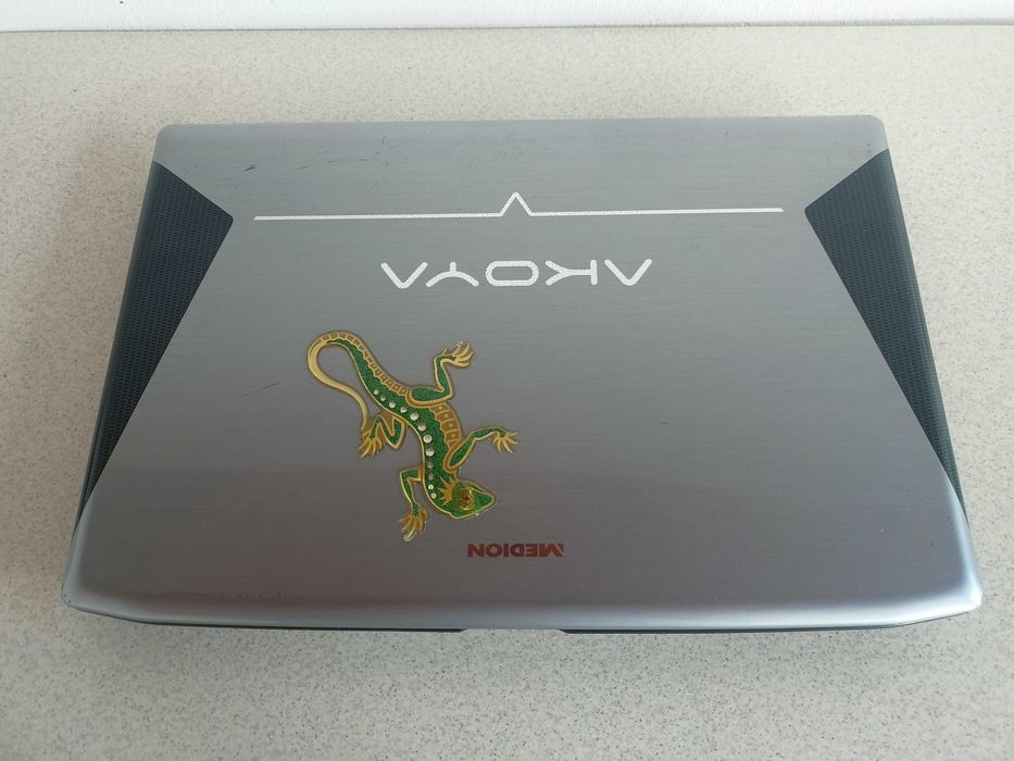 Laptop Medion P6624 display 15,6 Procesor I3-M370 ram4g HDD640g Nvidia