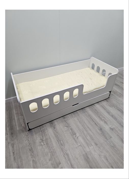 Детская кровать 70х160