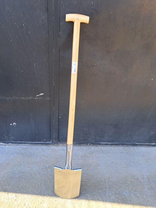 Немски градински лопати MEISTER и LUX