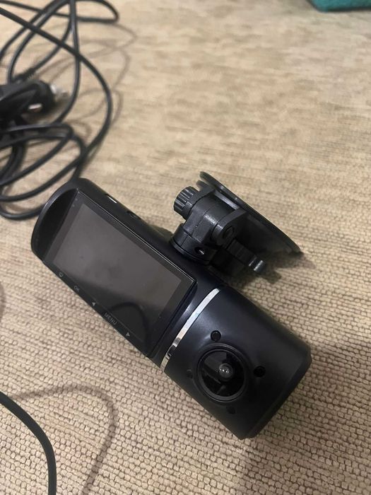 Vand Camera Auto Video Tripla De Bord DVR Loosafe® Road Team Pro