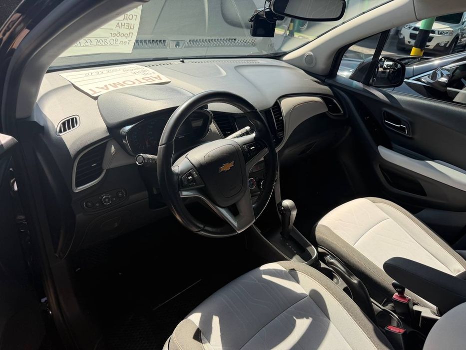 Chevrolet tracker 1