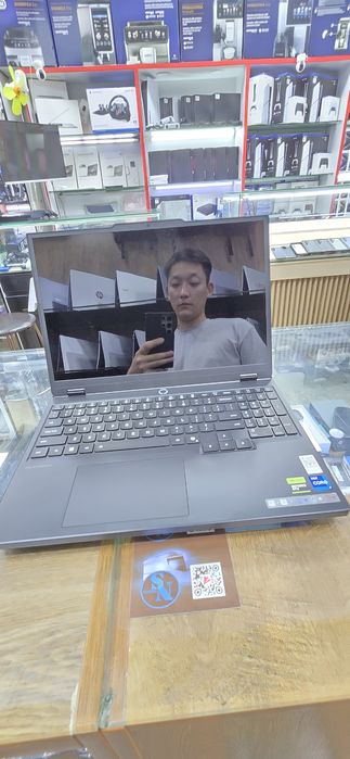 Lenovo Legion 5 15IRX9