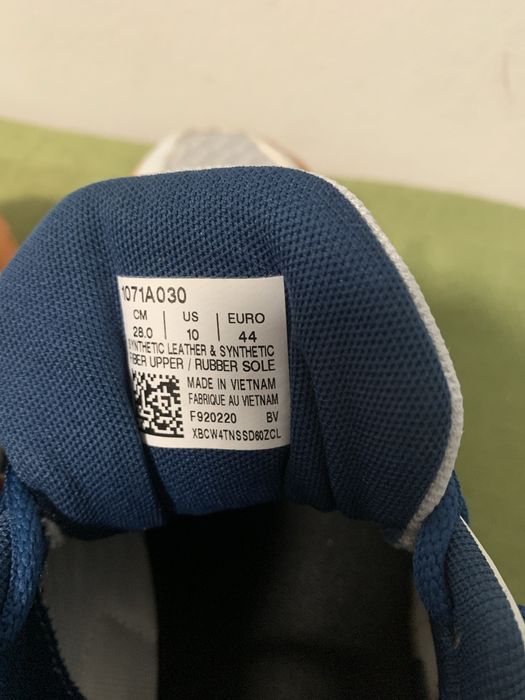 Asics Gel-Rocket M-44