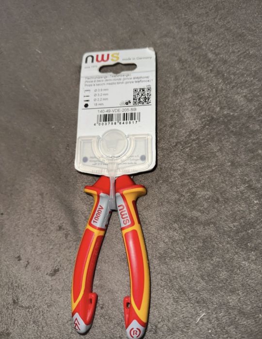 Clesti diverse modele! La super pret