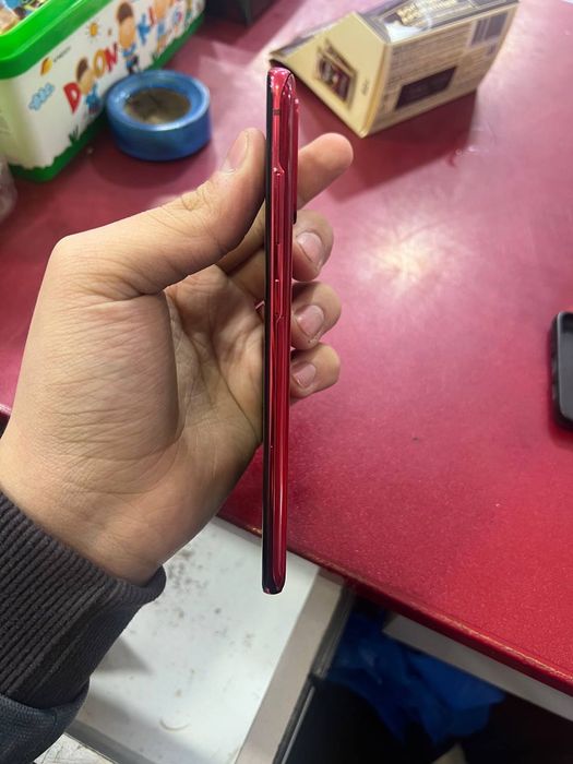 Samsung s 20 + 5g 256 g