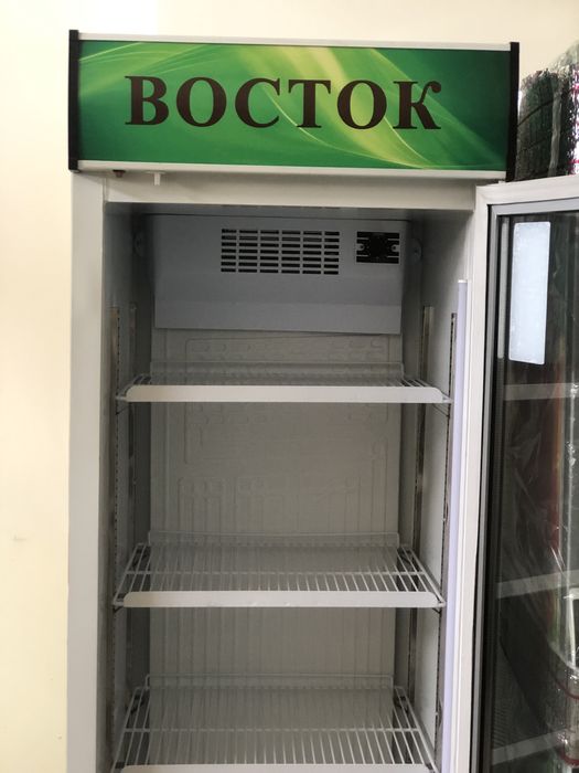 Vitrina xolodilnik, Витрина холодилник, ойнали, Витринный холодильник