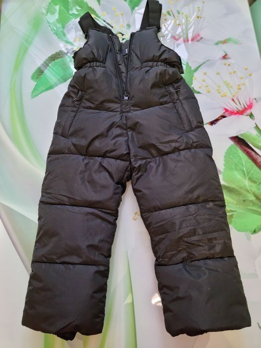 Продам детский зимний костюм