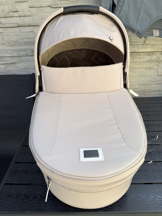 Vând landou CYBEX Mios 3 Lux - Cozy Beige