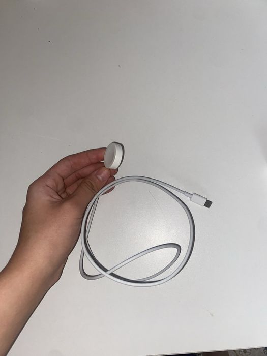 1 еуінде каробкасымен бар 2 іншісі без каробка