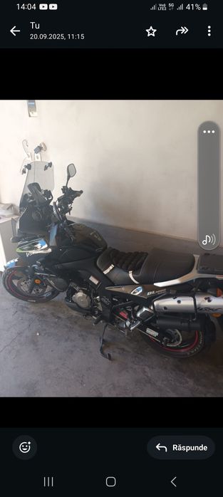 Motocicleta Suzuki V Strome