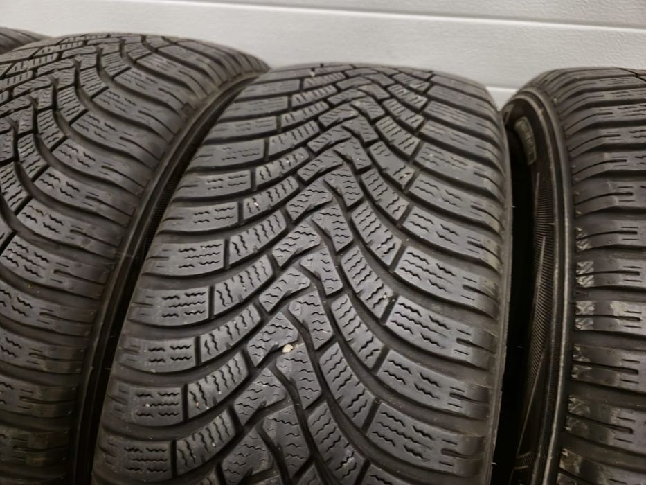4 anvelope iarna Falken 225 55 17 stare buna