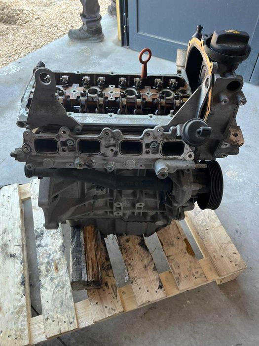 Двигател VOLKSWAGEN GOLF 5 1.6 FSI 116к.с.-КОД:BLP