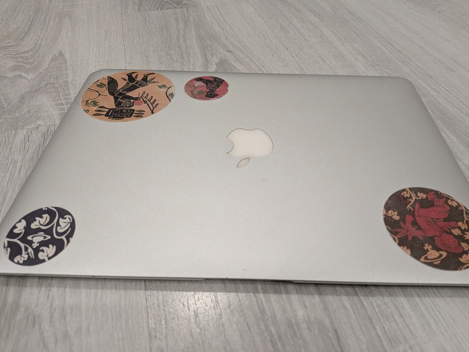 MacBook Air A1369 pentru piese – pornește, date șterse