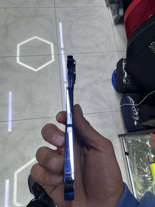 13 pro max 256 gb ideal