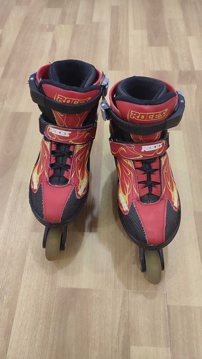 Продаются роликовые коньки