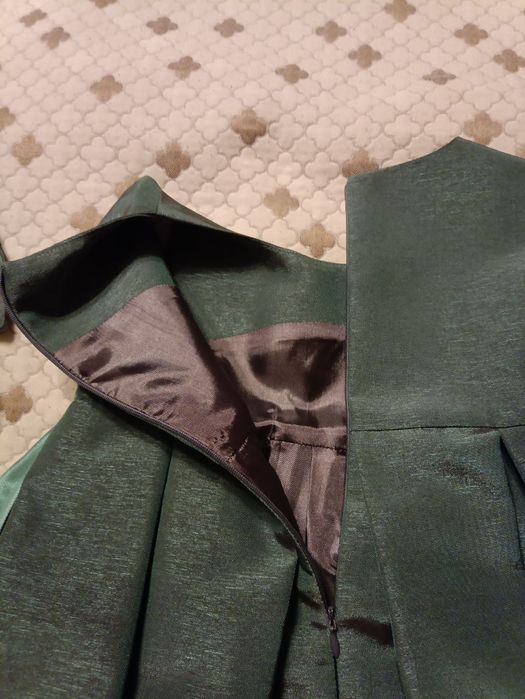 Платье нарядное для девочки, 8-9 лет