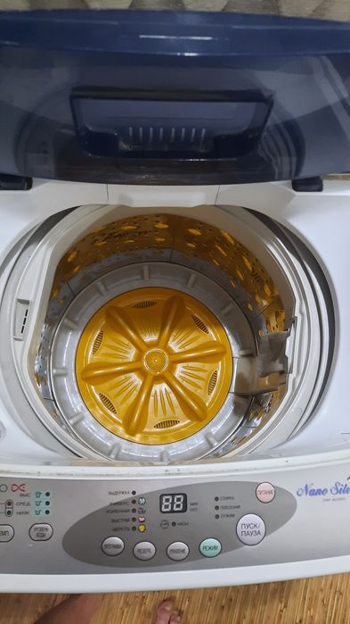 Продам стиральную машину