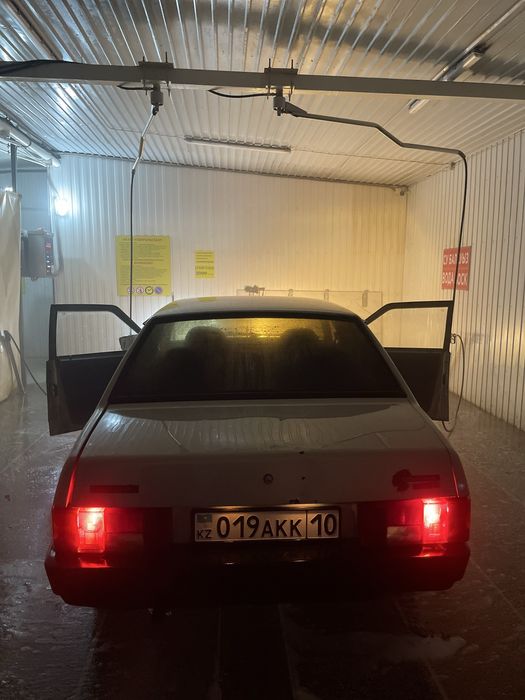 В продаже ваз 21099