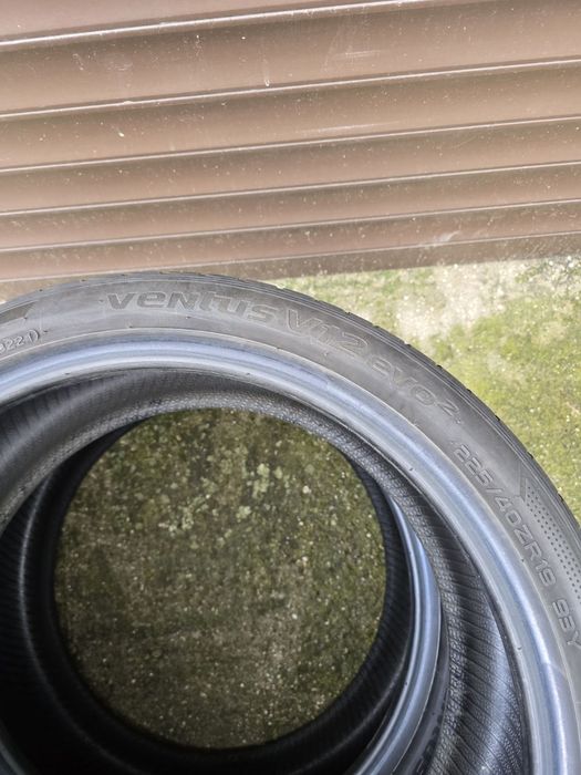 Летни гуми Hankook Ventus V12 evo2, 225/40/19