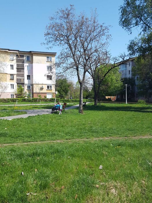 Vand teren intravilan central in Hunedoara