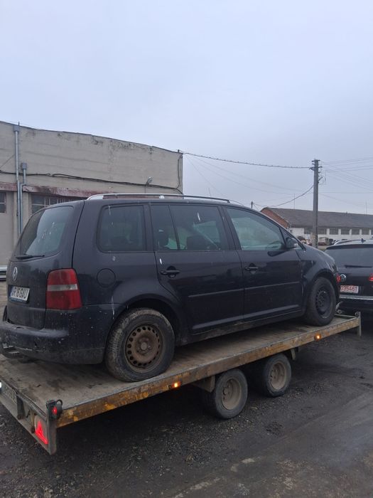 Dezmembrez touran cutie automata dsg