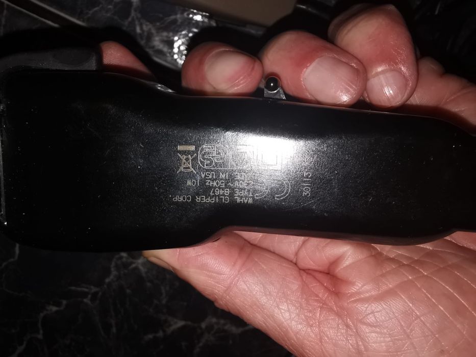 Mașini de tuns cu cablu Moser,Wahl,Oster.Jaguar CM 2000