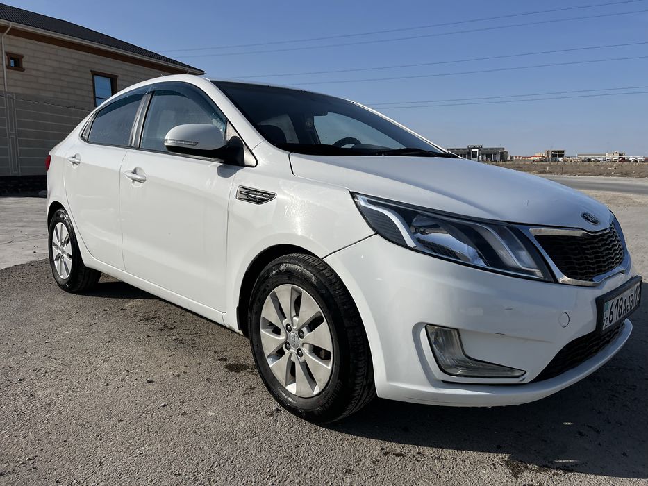 продам киа рио 2012 в хорошем тех состояние