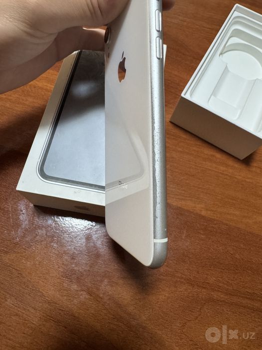 Iphone XR 64 гб 77%