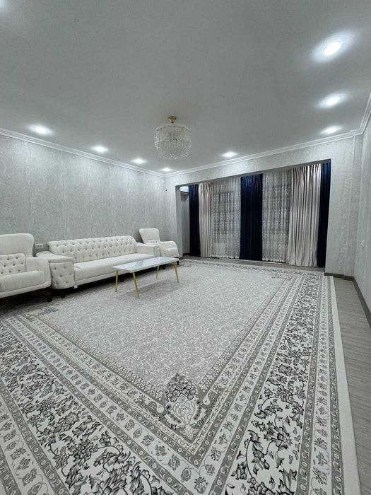 Себзорда 3 хонали, евроремонт килинган квартира сотилади