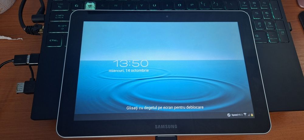 Tabletă samsung GT-P7500