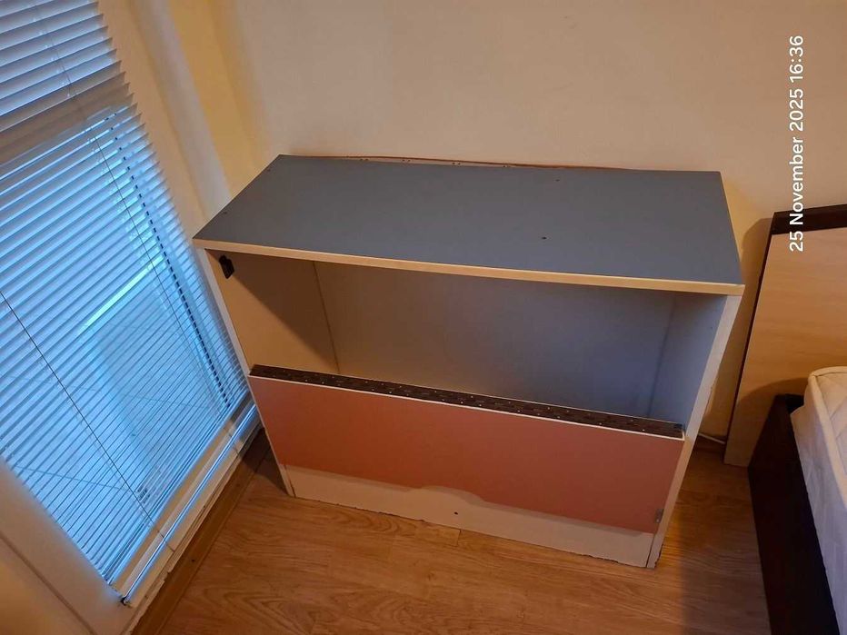 продавам ракла 86 см ширина х 34 см дълбочина х 75 см височина