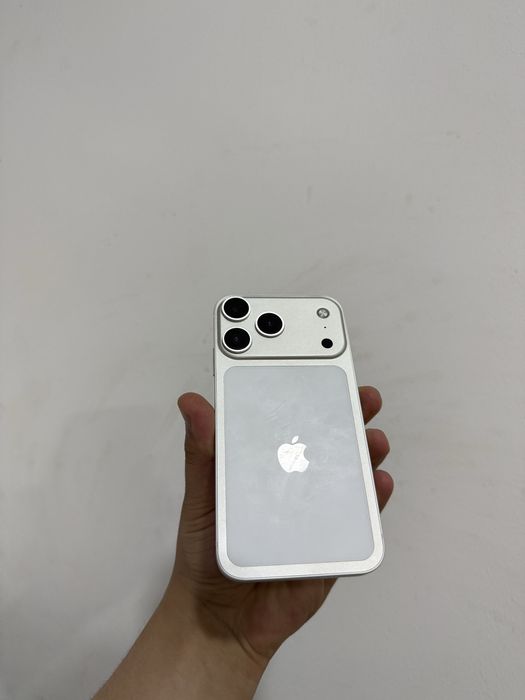 Iphone 11 17korpus 64Gb