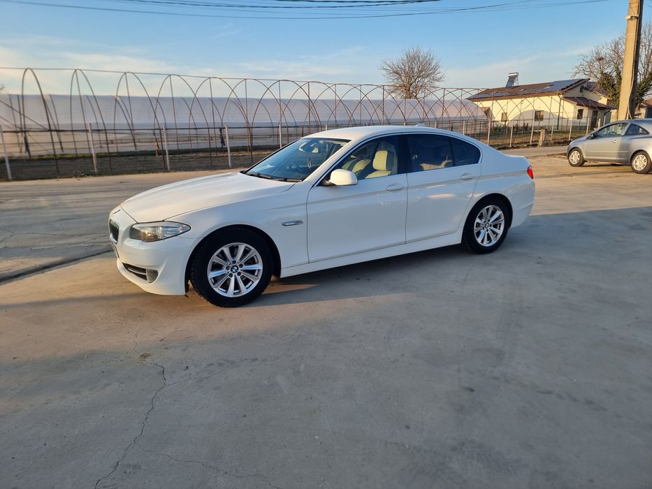 BMW F10  2012  volan dreapta