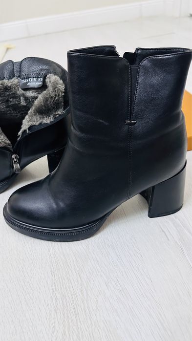 Продается полусапожка