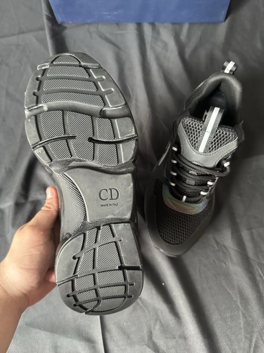 Adidasi reflectorizanti