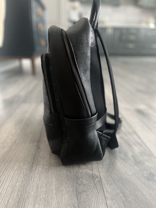 Кожанный рюкзак
