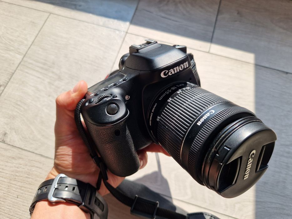 Canon 80D + Obiectiv 50mm Yongnuo